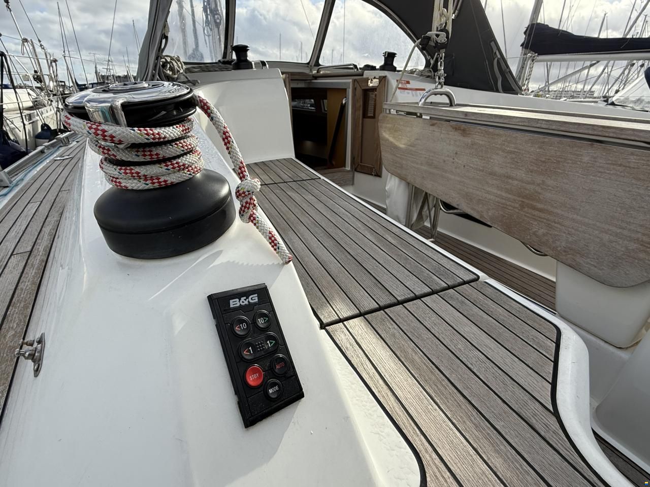 Bavaria 34 Cruise style