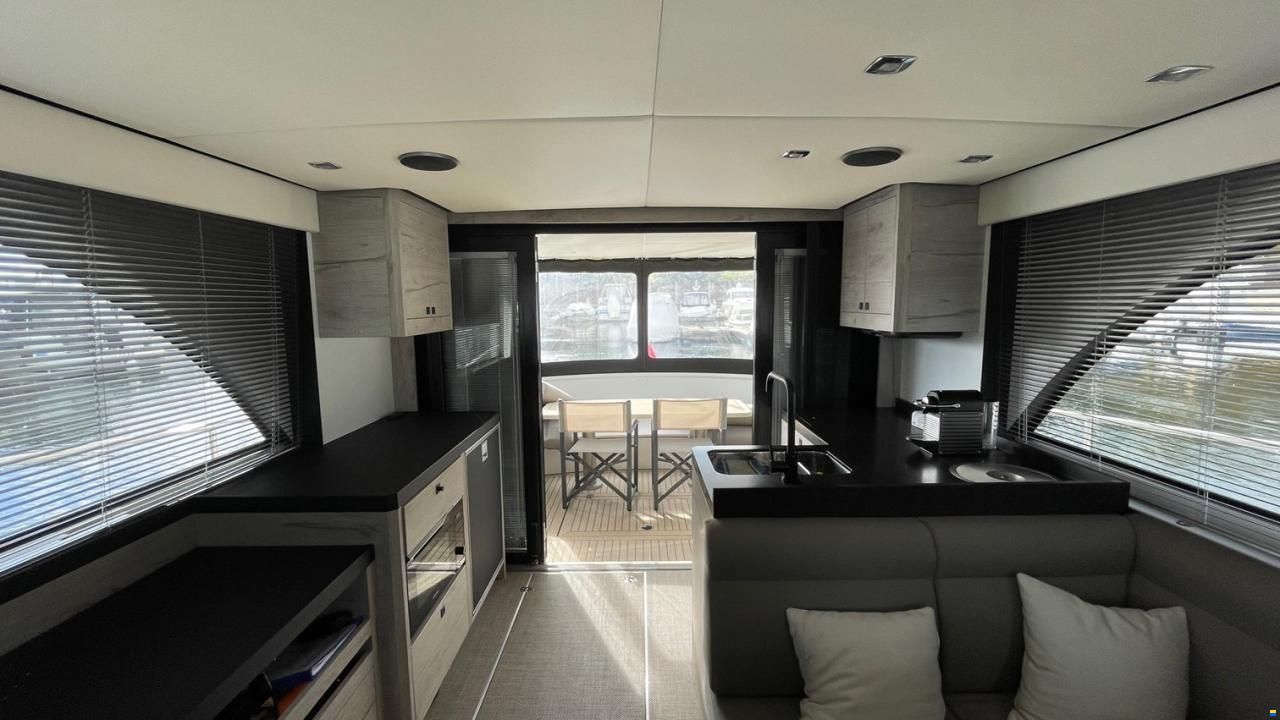 Boarnstream Yachting 1280 Elegance Sedan
