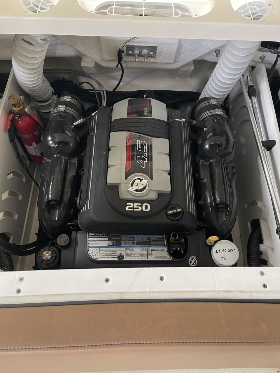 Sea Ray 230 Sun Sport
