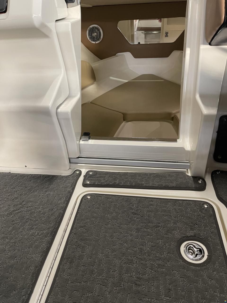 Sea Ray 230 Sun Sport