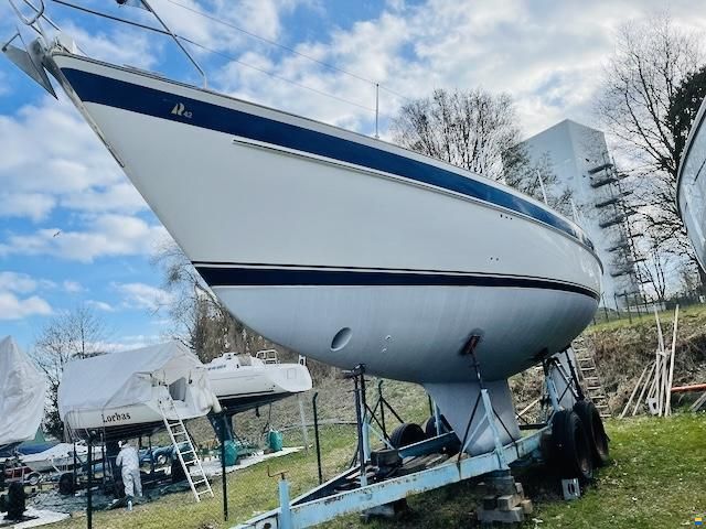 Hallberg-Rassy 42F