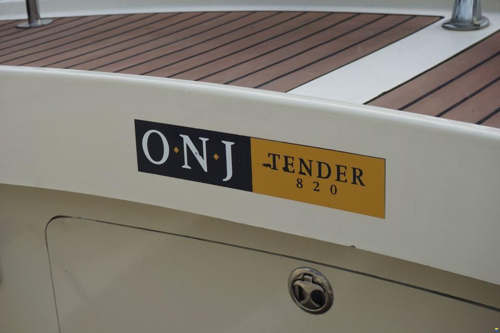 ONJ 820 Tender