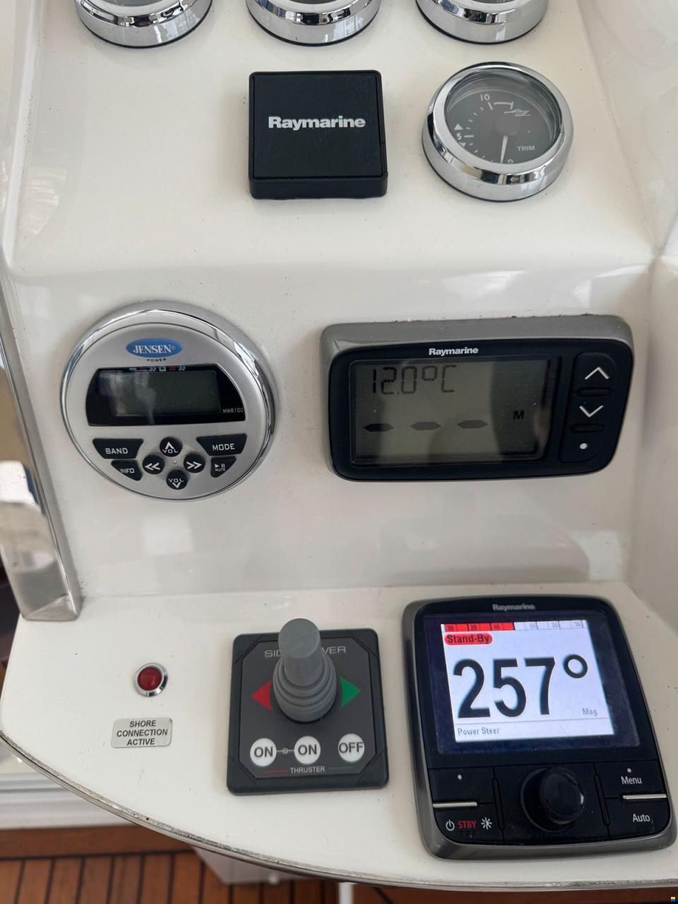 Galeon 325 HT