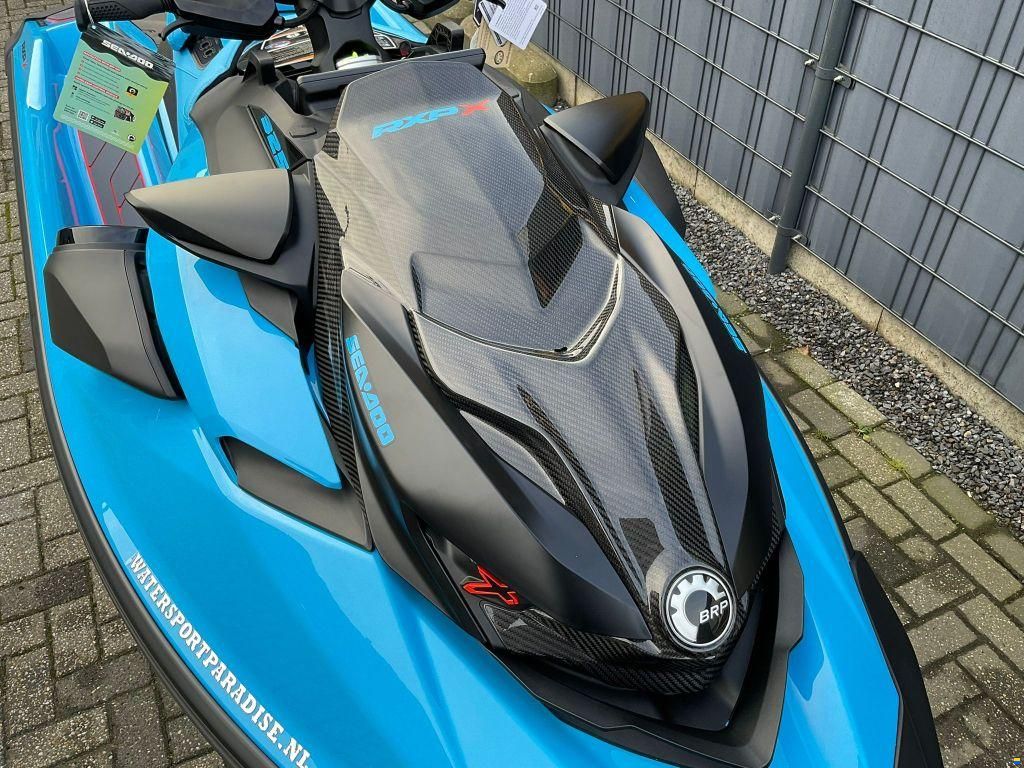 Sea-Doo RXP X 325