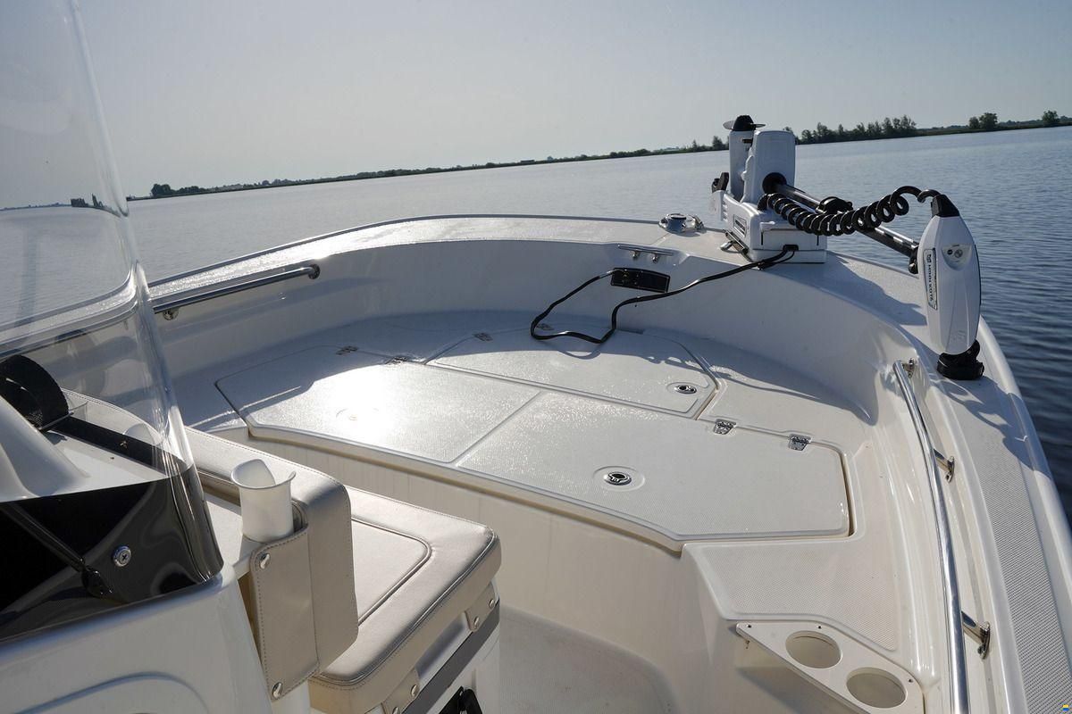 Boston Whaler 210 Montauk