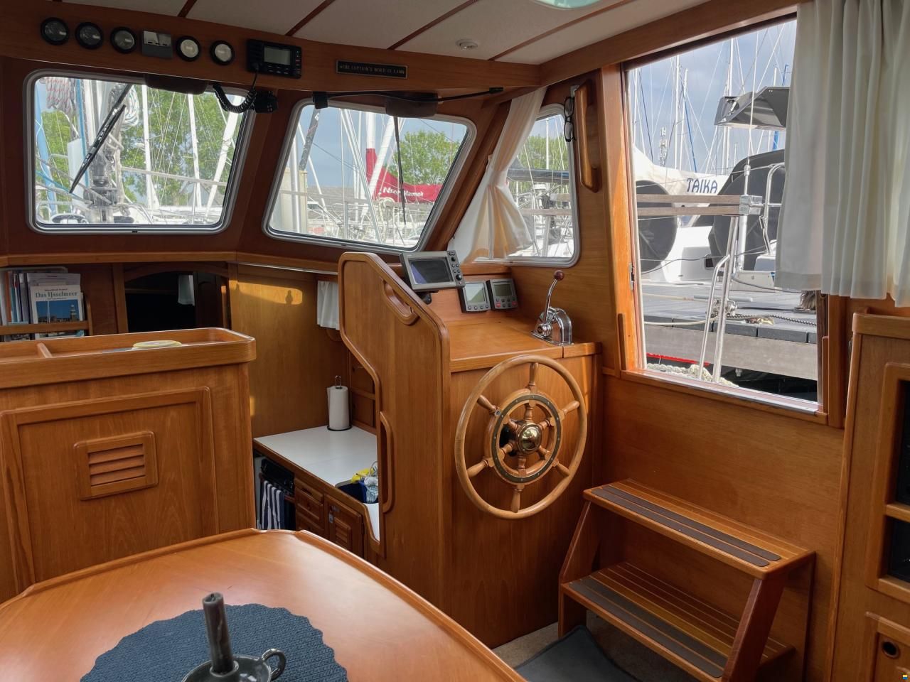 Nauticat 331