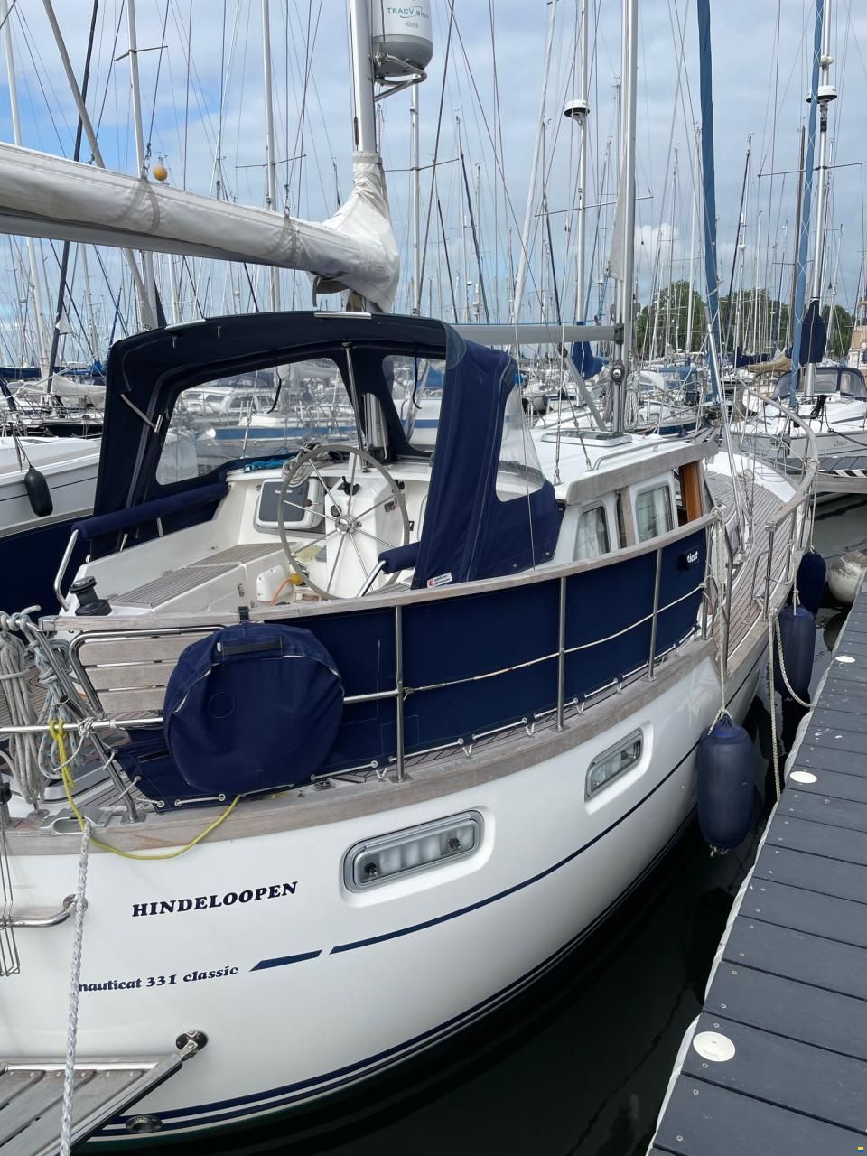 Nauticat 331