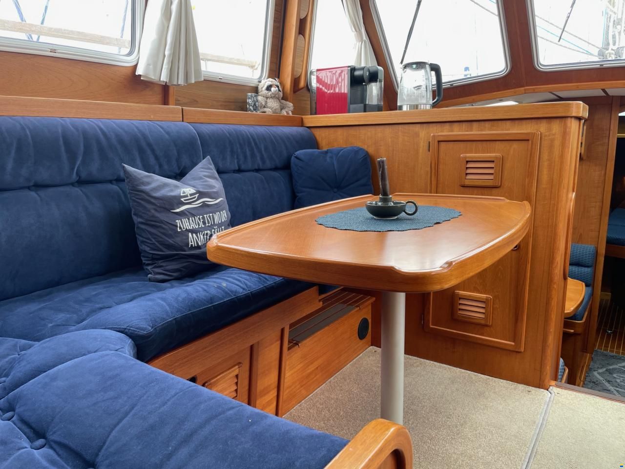 Nauticat 331