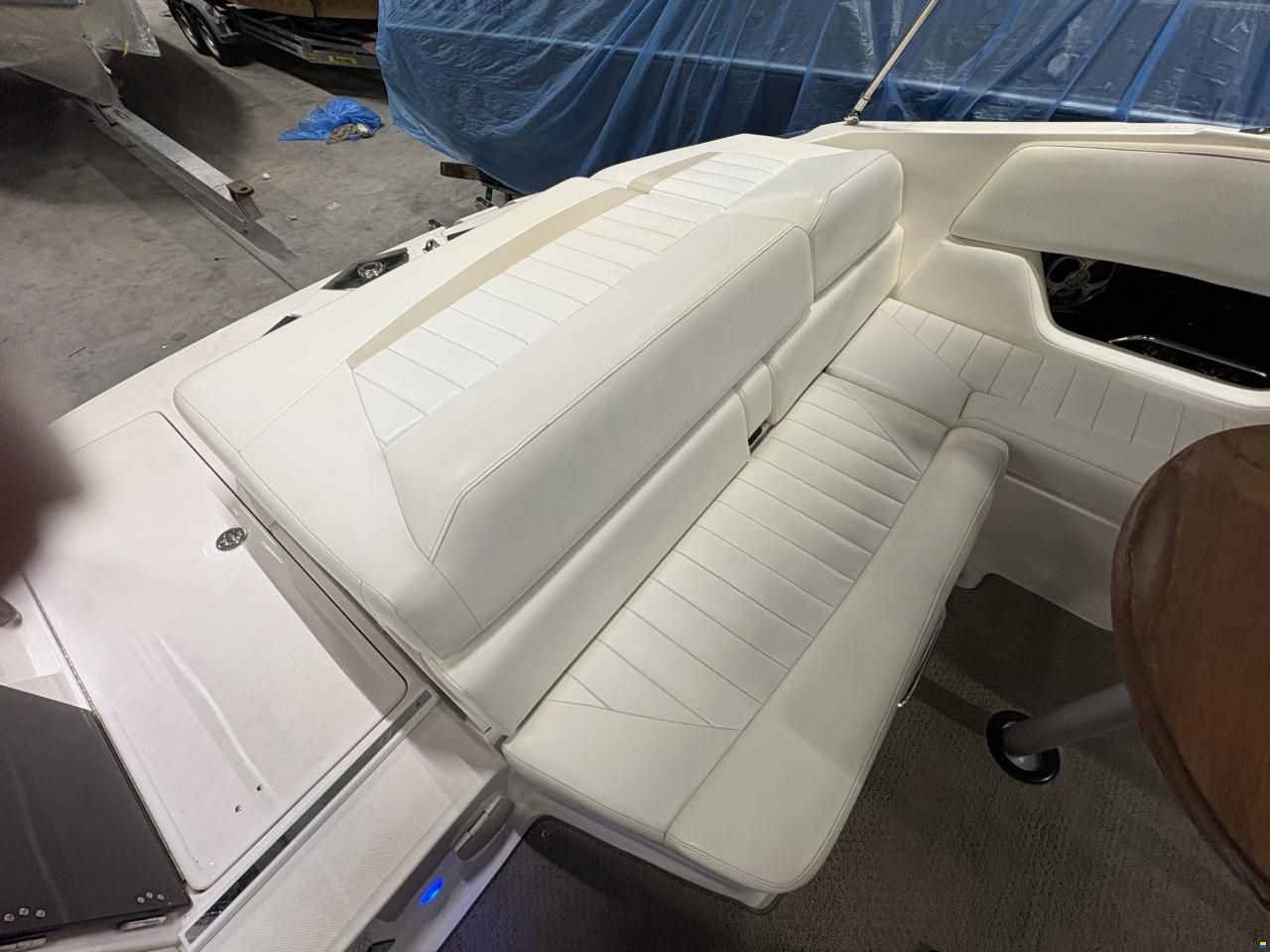 Regal 2250