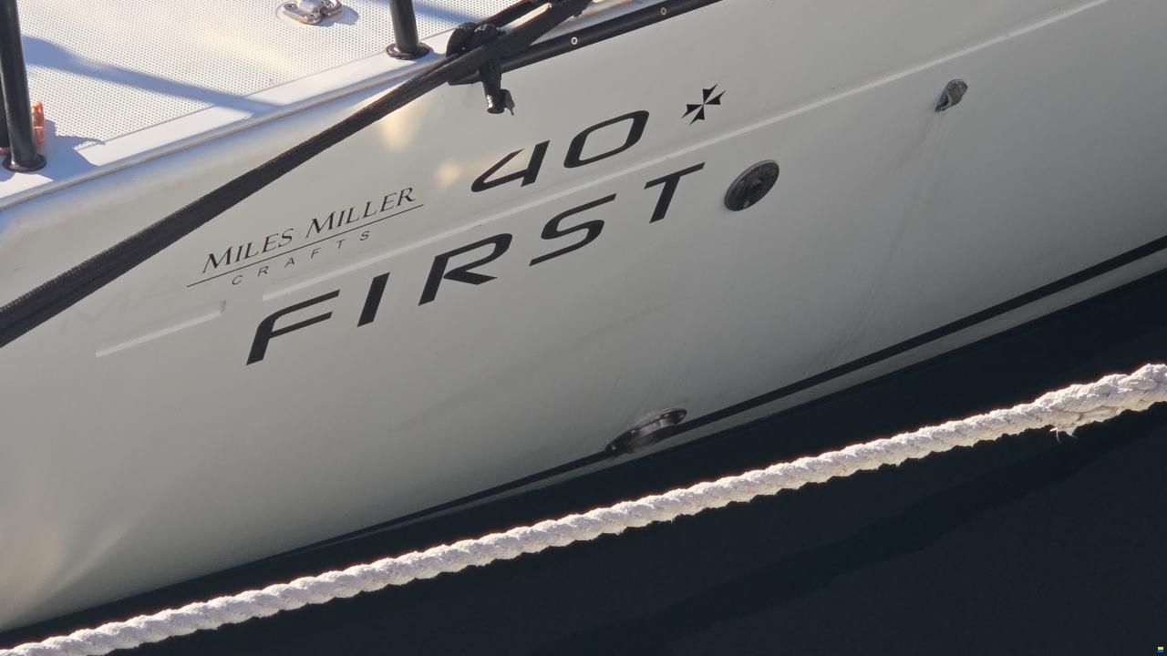 Beneteau First 40