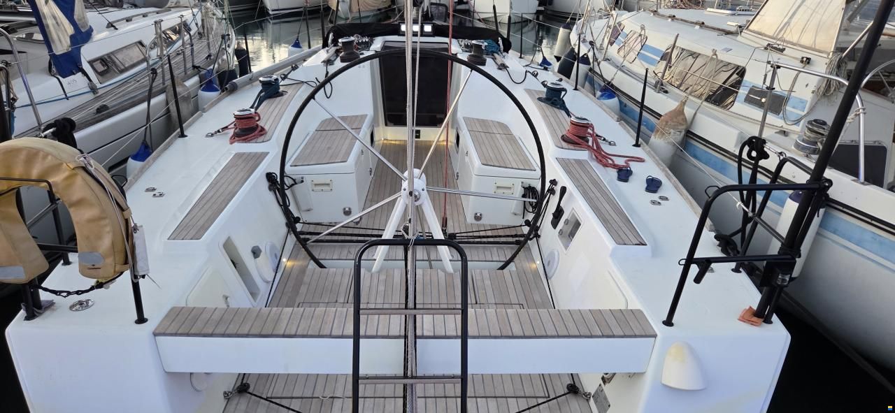 Beneteau First 40