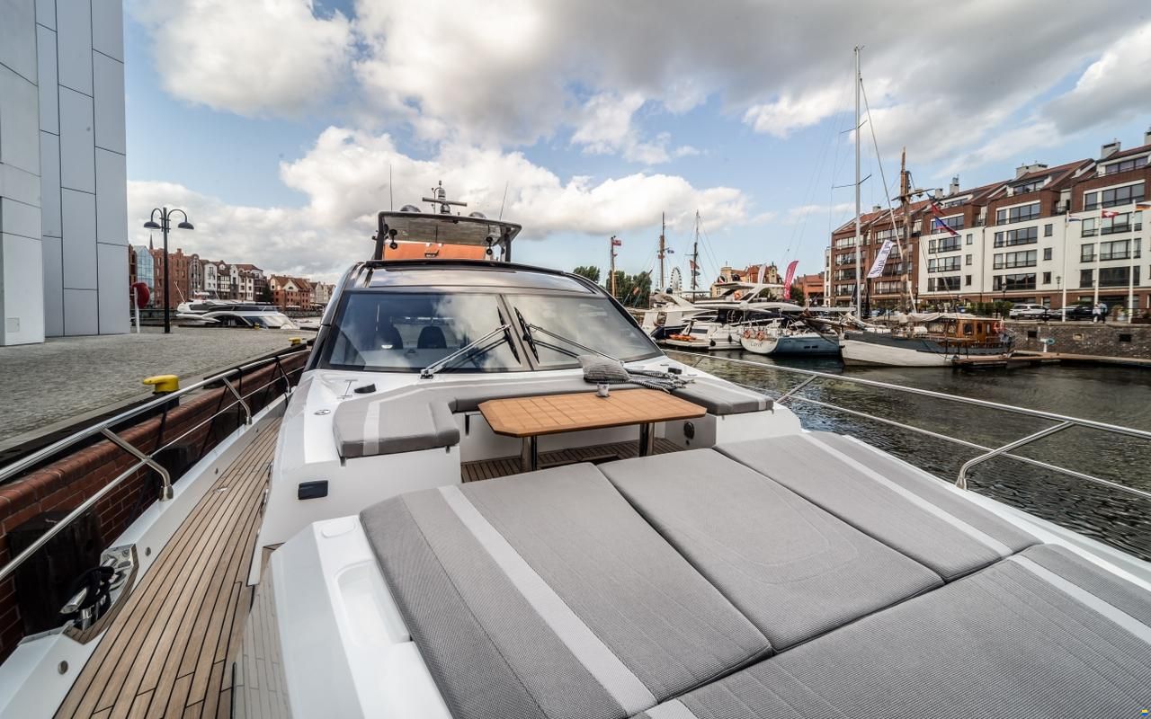 Galeon 700 SKY, 2026 NEW BOAT