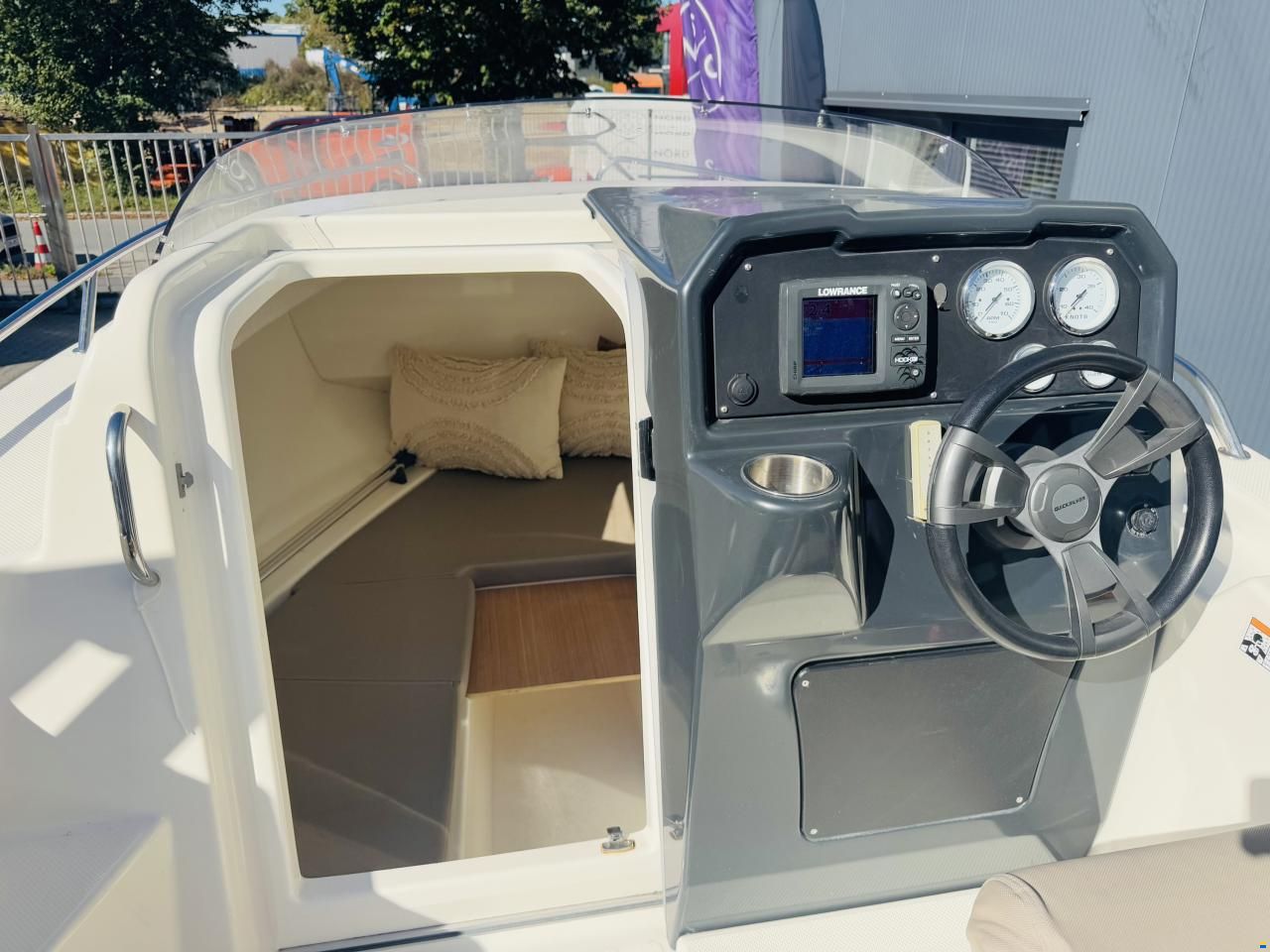 Quicksilver 505 Activ Cabin