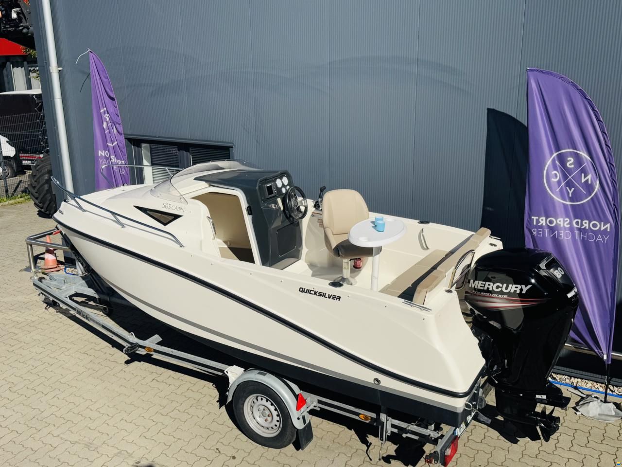 Quicksilver 505 Activ Cabin
