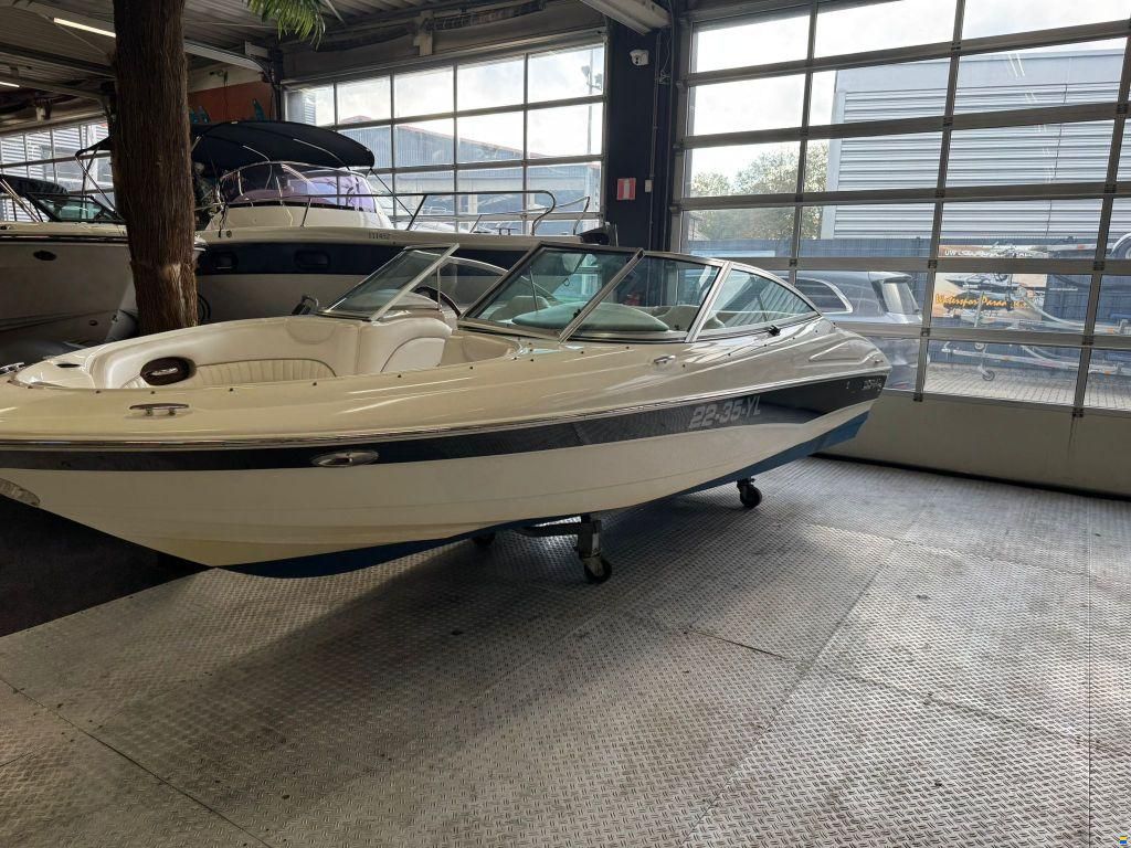 Doral Bowrider 20