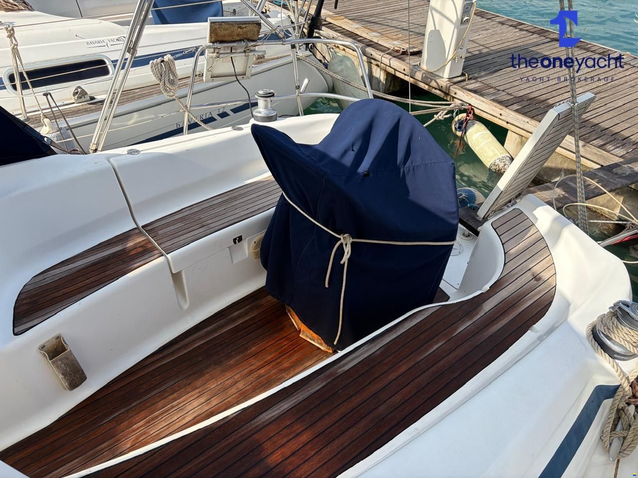 Bavaria 32