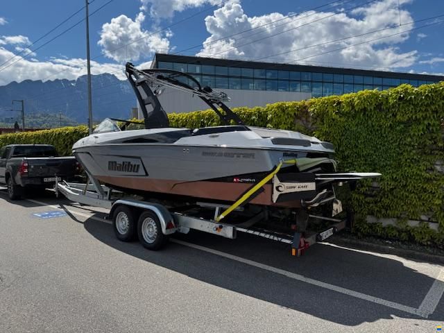 Malibu Wakesetter 22 LSV