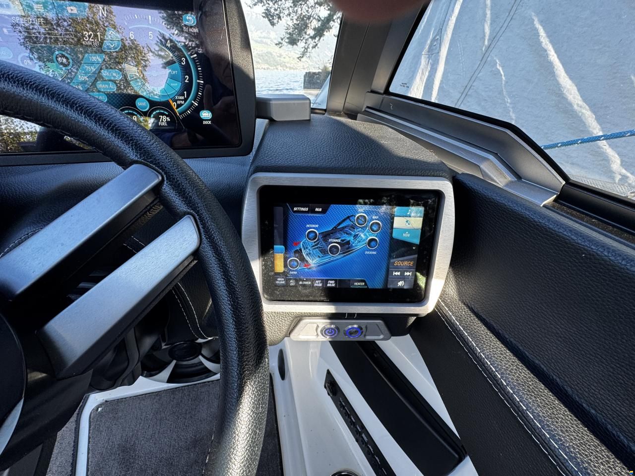 Malibu Wakesetter 22 LSV