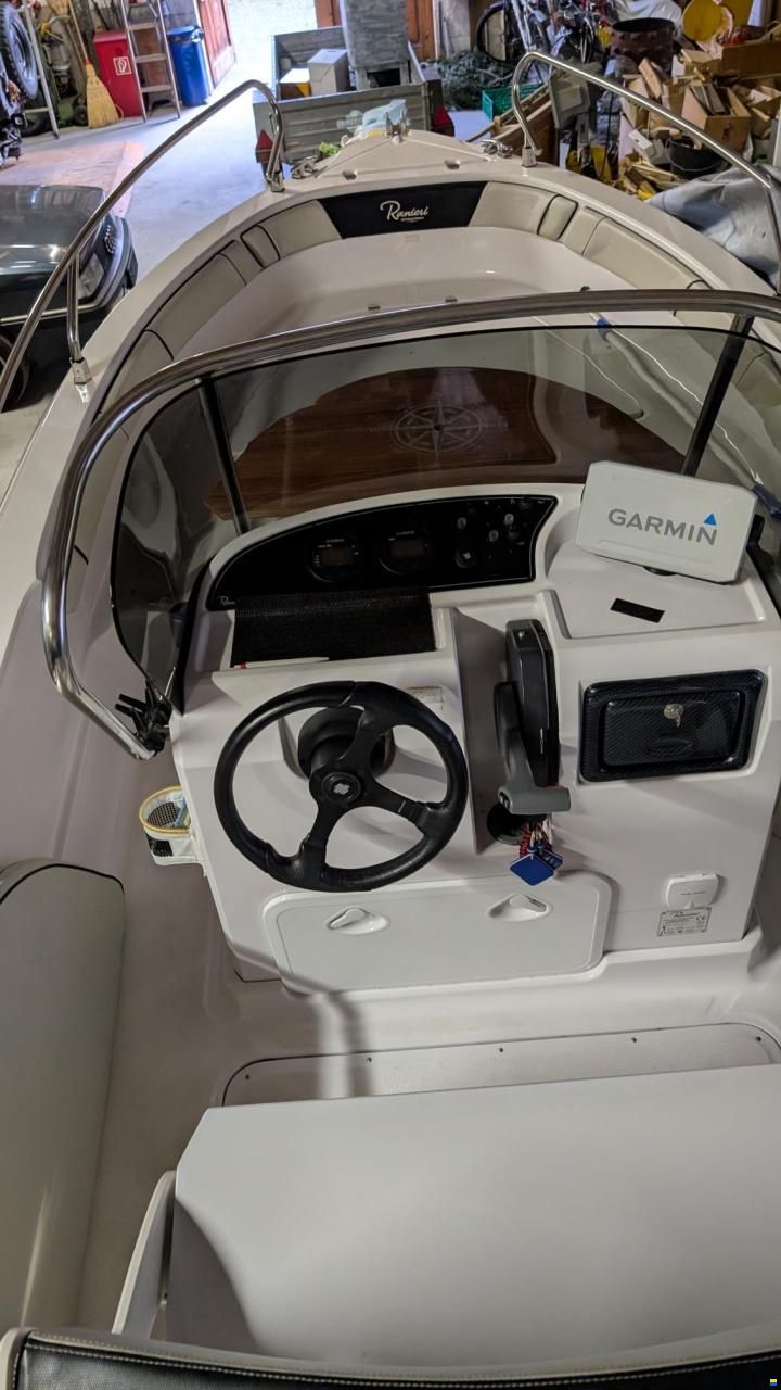 Ranieri Voyager 19S