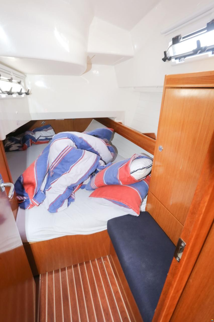 Bavaria Cruiser 36