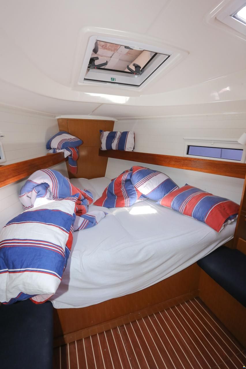 Bavaria Cruiser 36