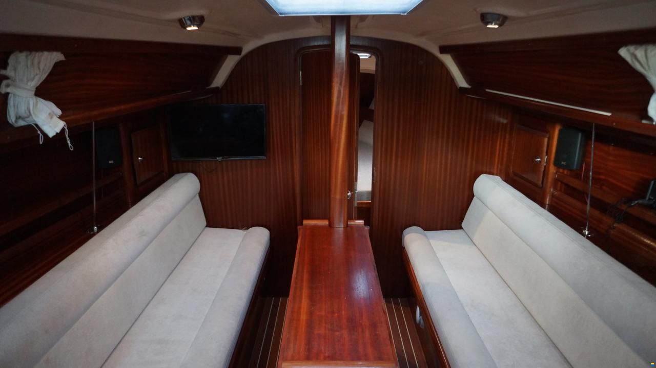 Bavaria 31