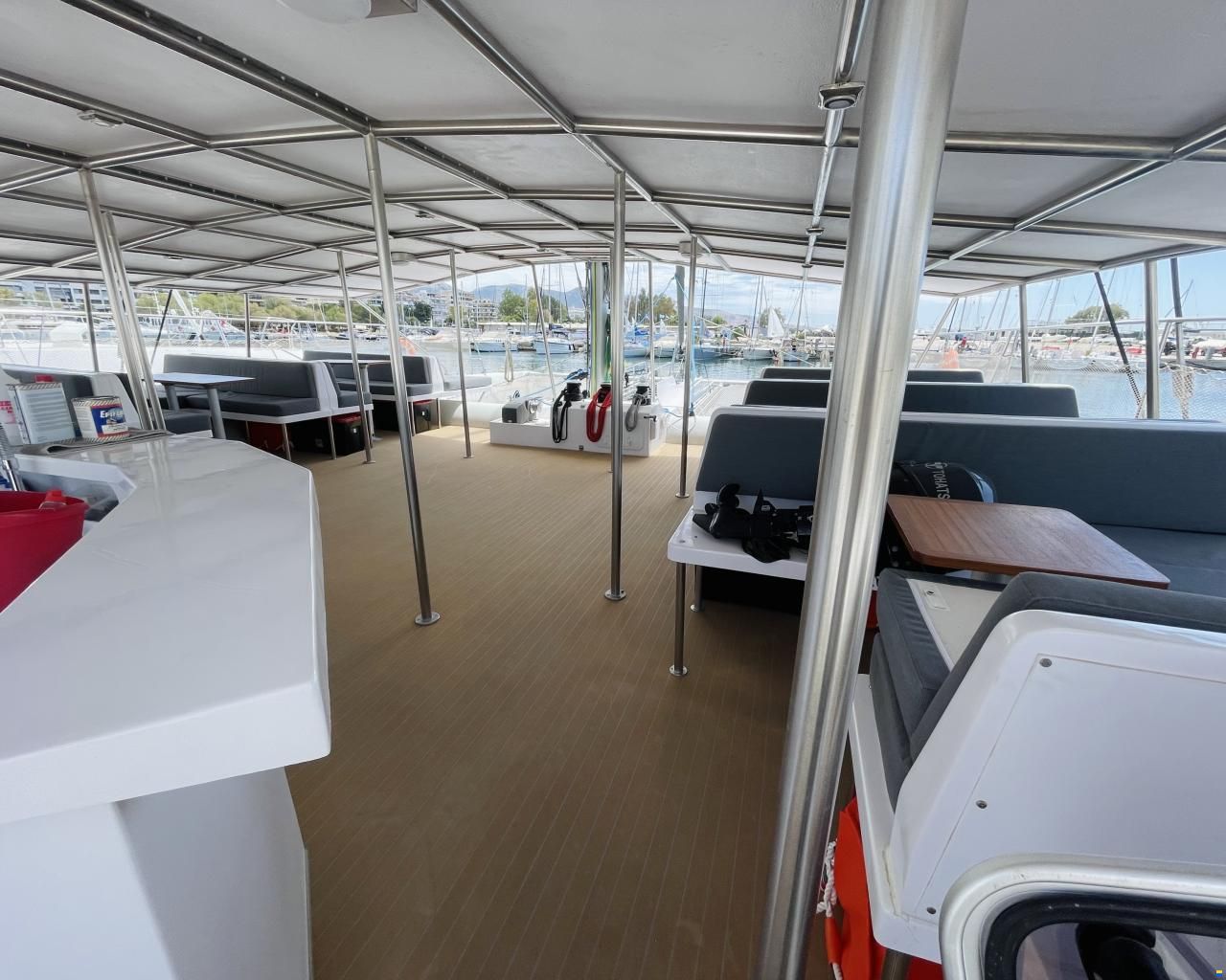 Ocean Voyager 64