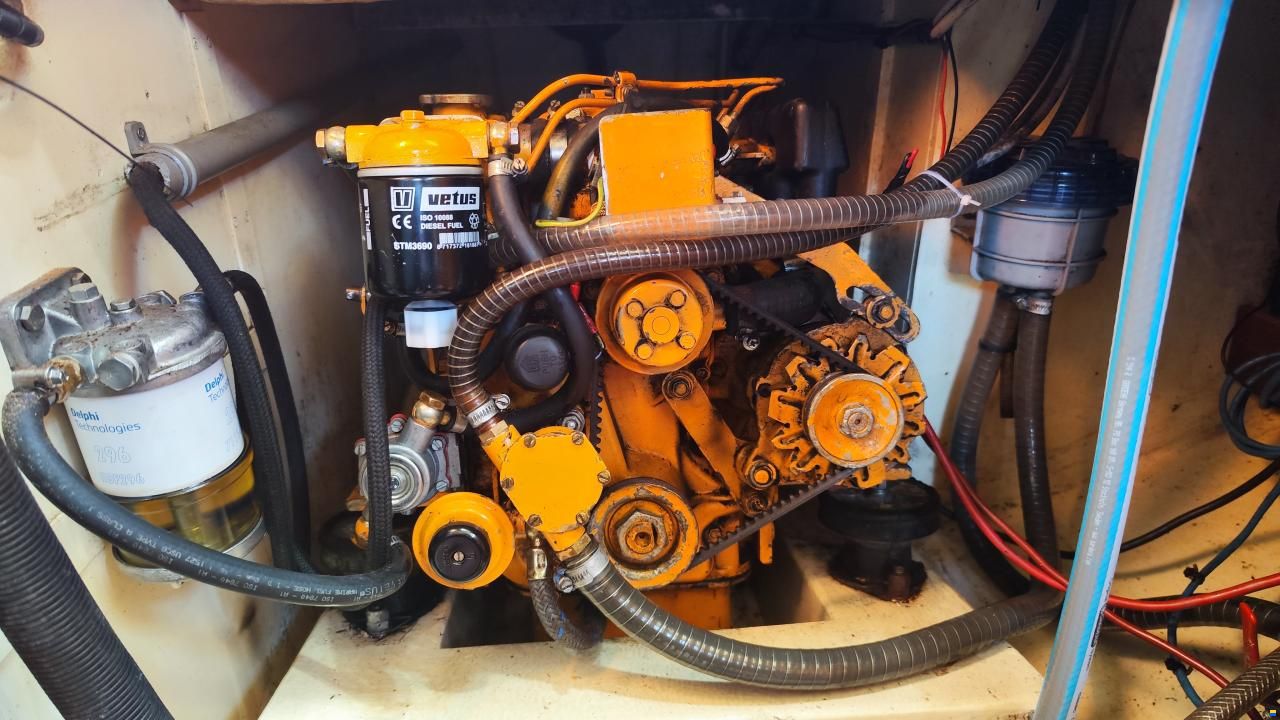 Hurley Marine Hurley 800