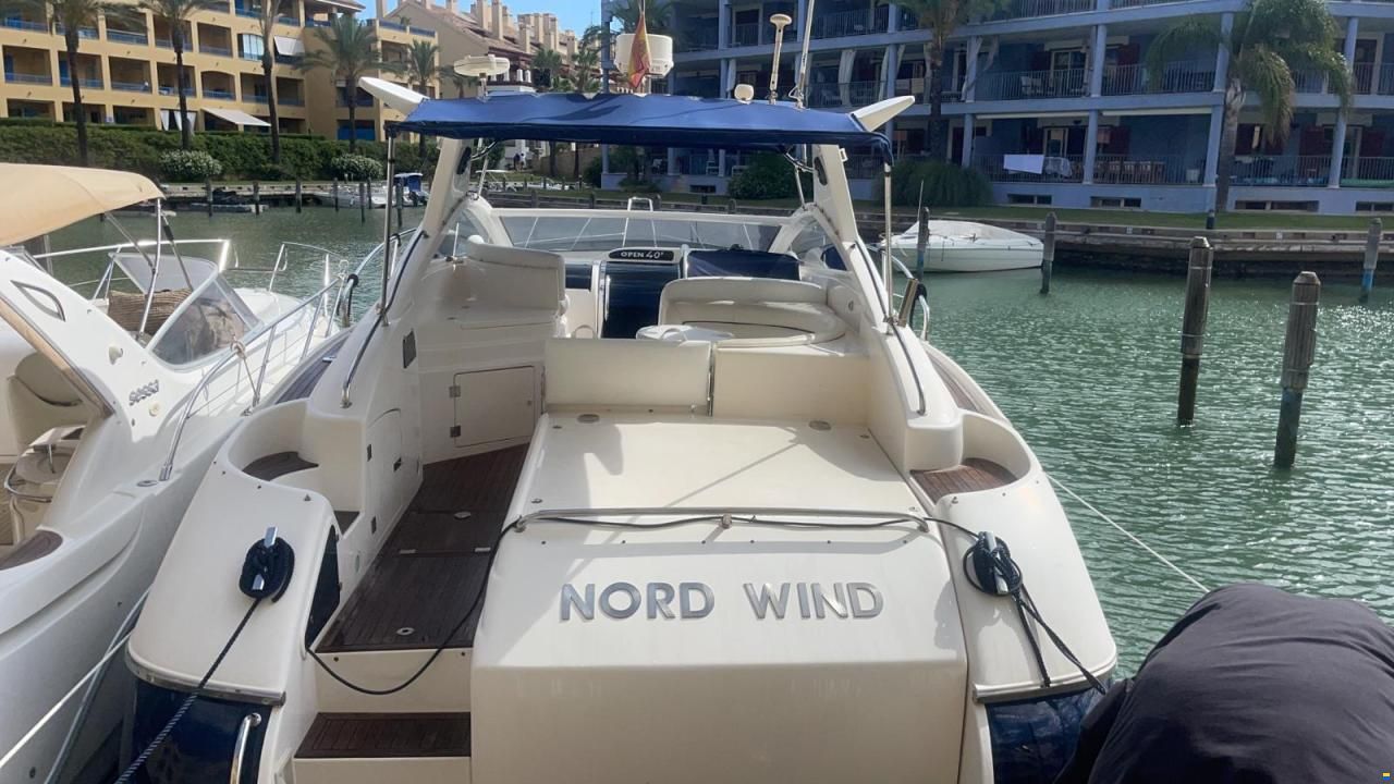 Astondoa 40 Open