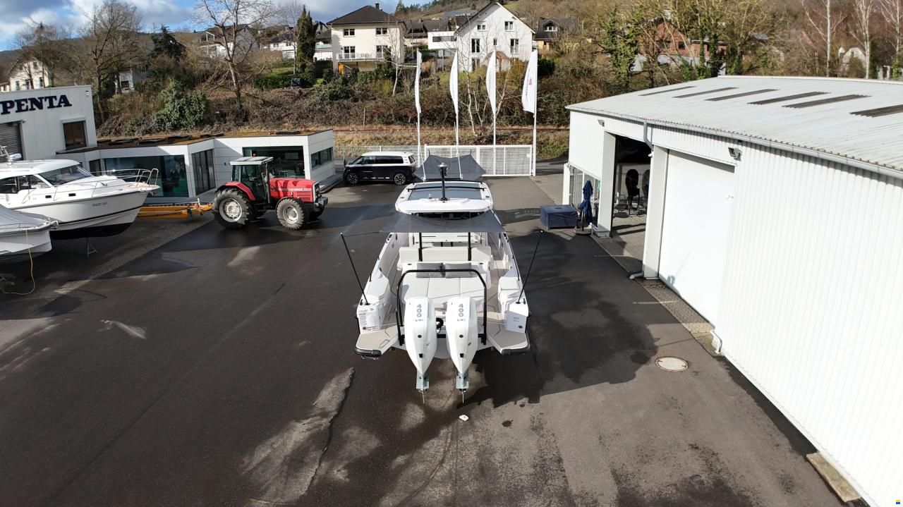 Axopar 37 Sun Top - Iconic Edition