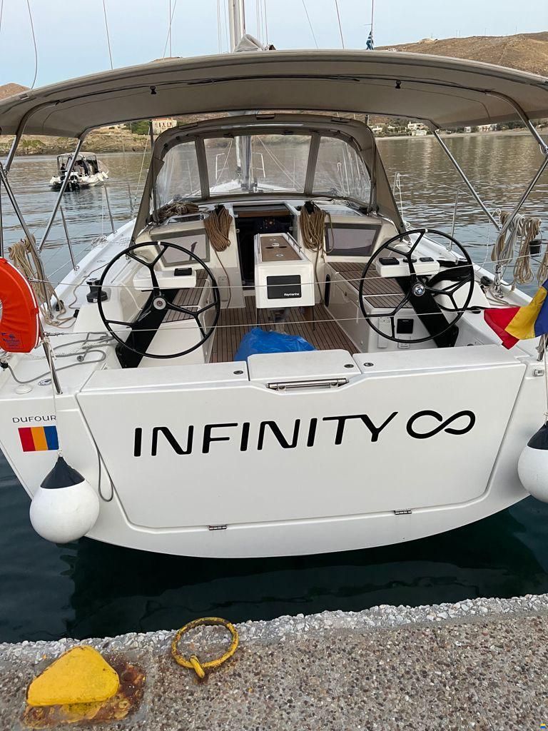 Dufour 390
