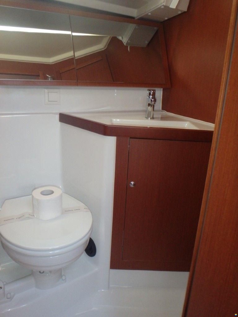 Beneteau Oceanis 41.1