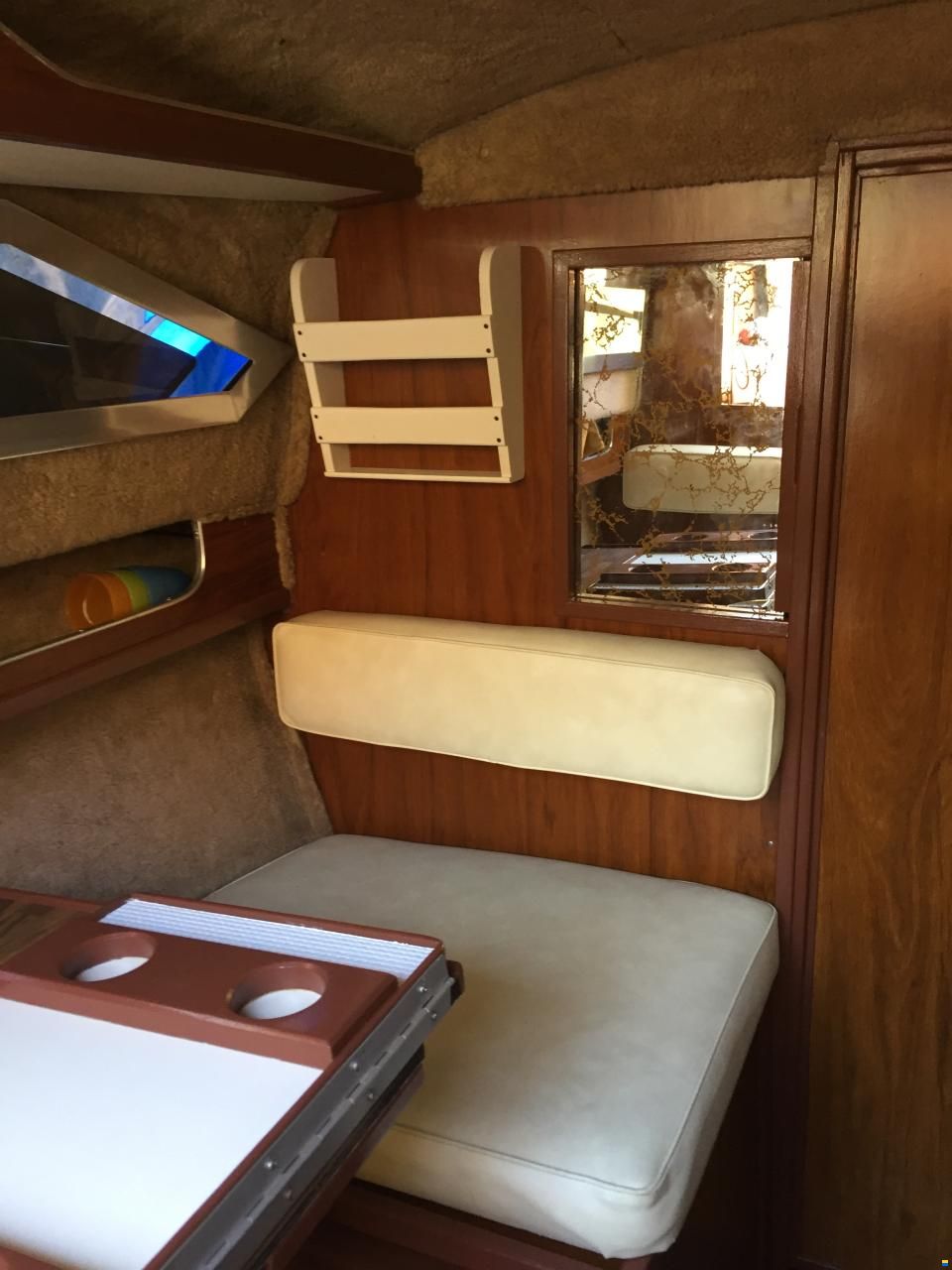 Sea Ray SRV 260 Sundancer