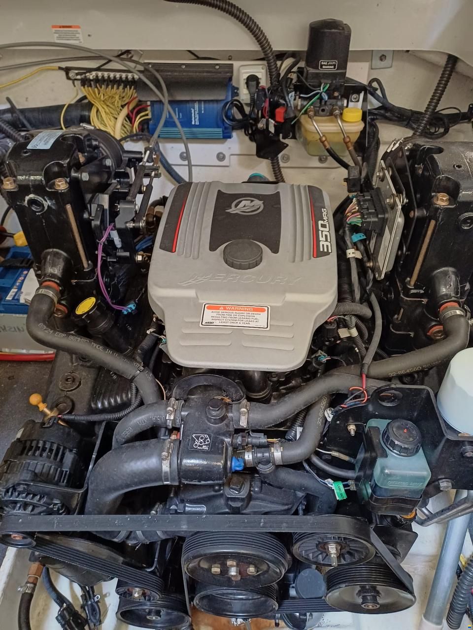 Crownline 250CR