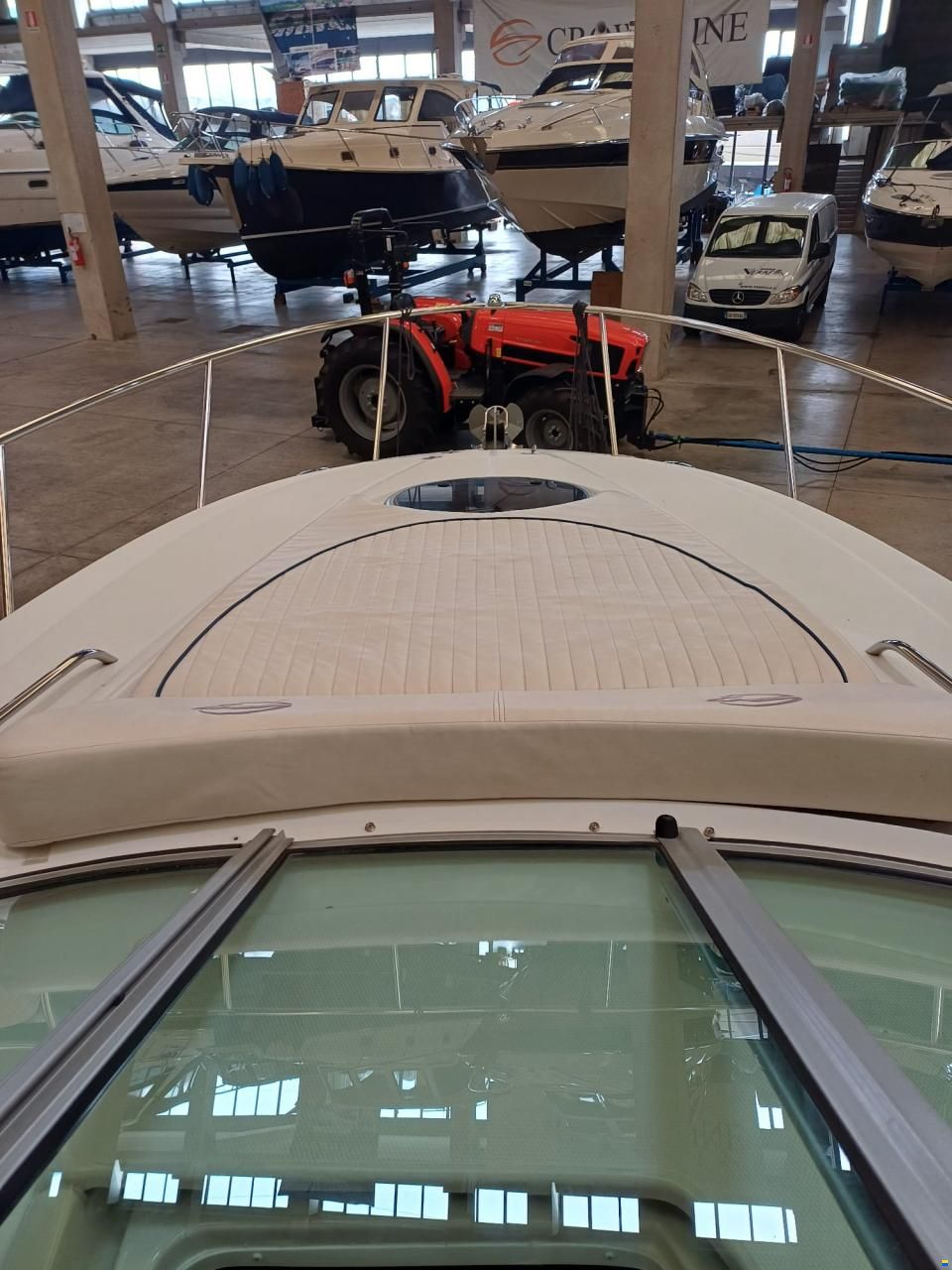 Crownline 250CR