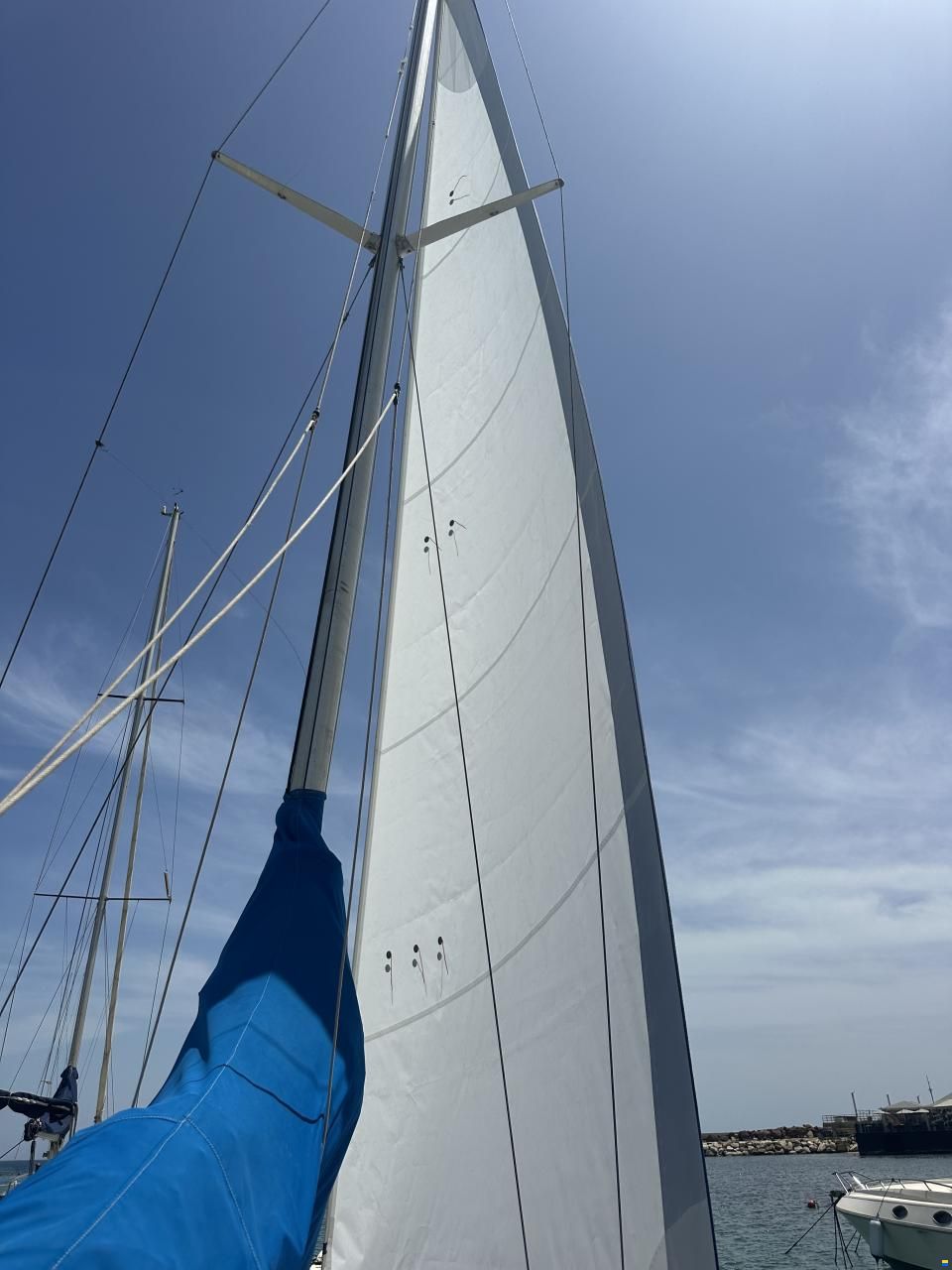 Omega 28