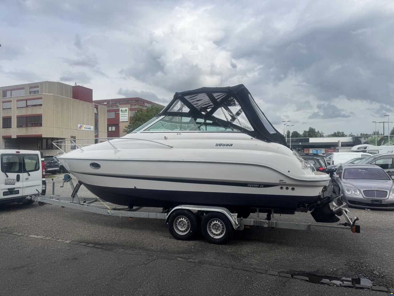 Sessa Oyster 25