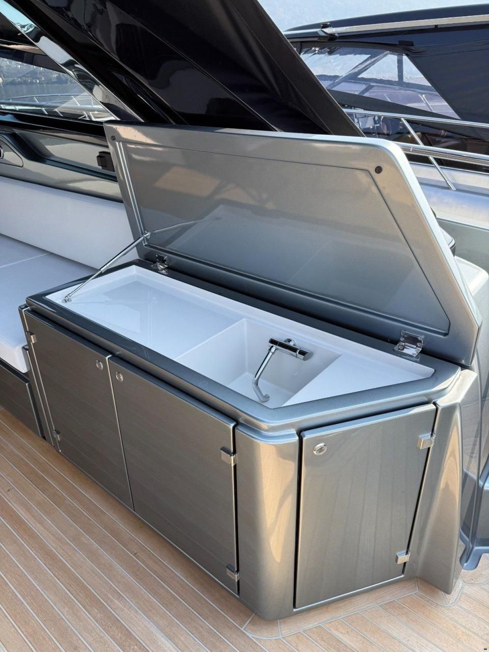 Riva DIABLE 68 #06