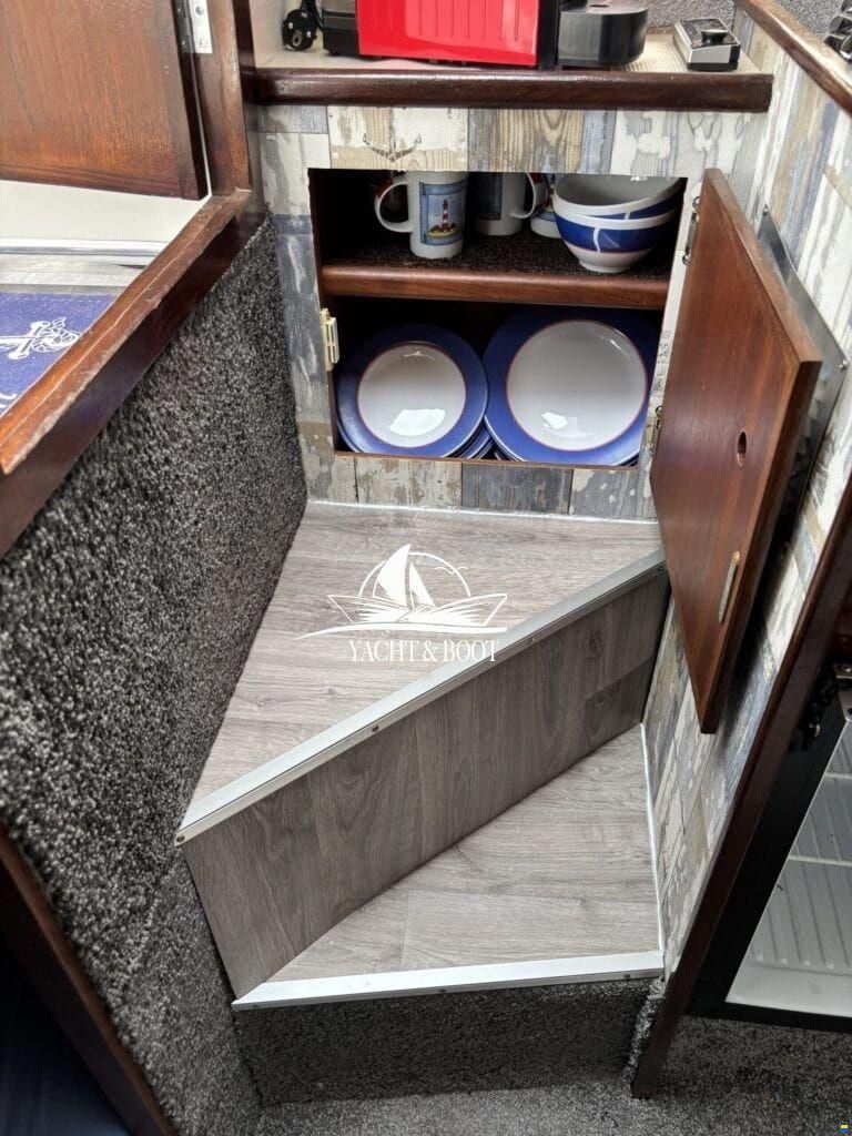 Fairline Carrera 24