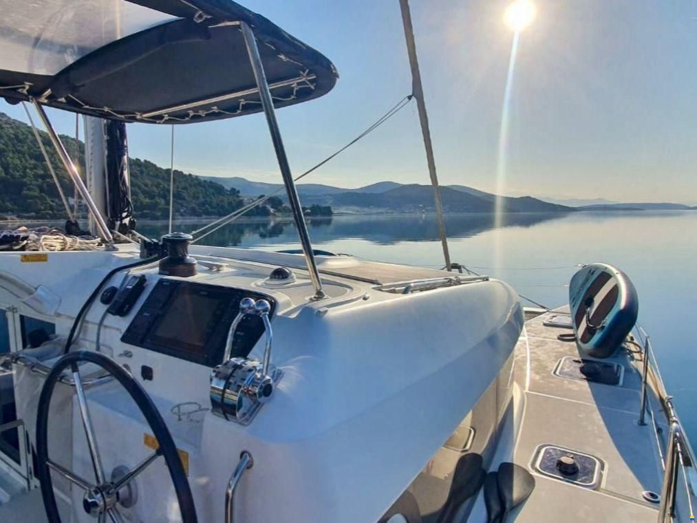 Lagoon 40