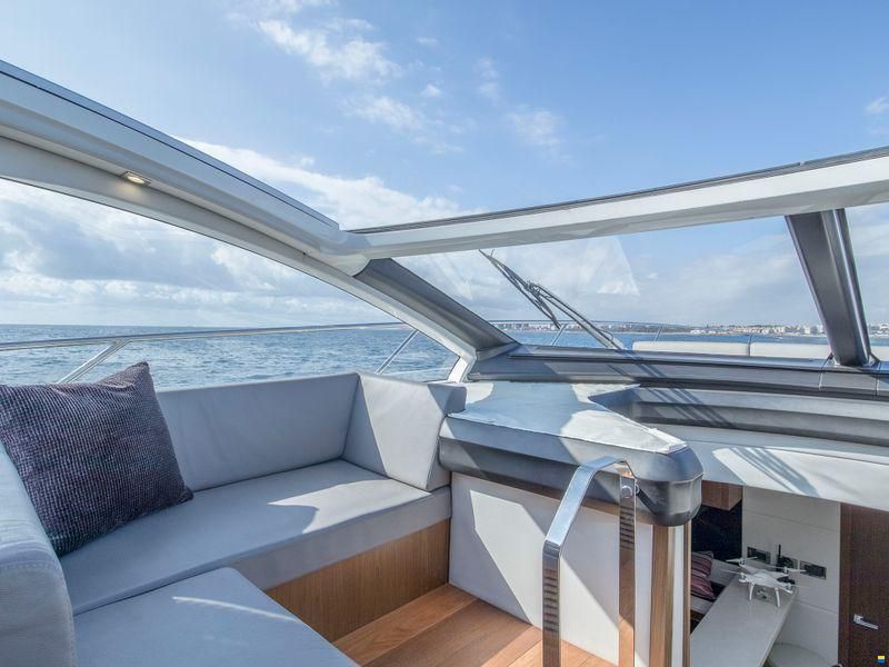 Sunseeker Predator 50