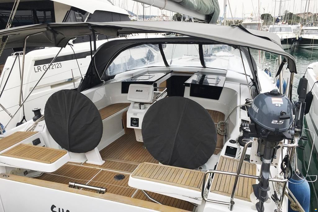 Hanse 418