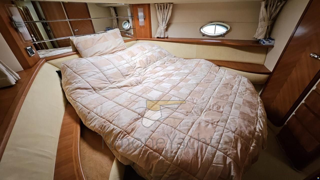 Azimut 46