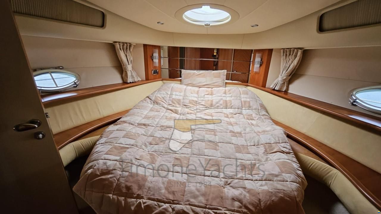 Azimut 46