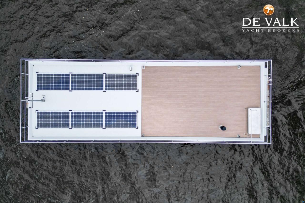 Houseboat Waterloft Luxemotor