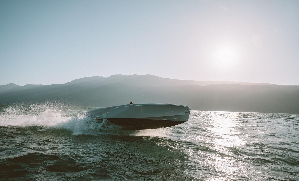 Frauscher x Porsche 850 Fantom AIR