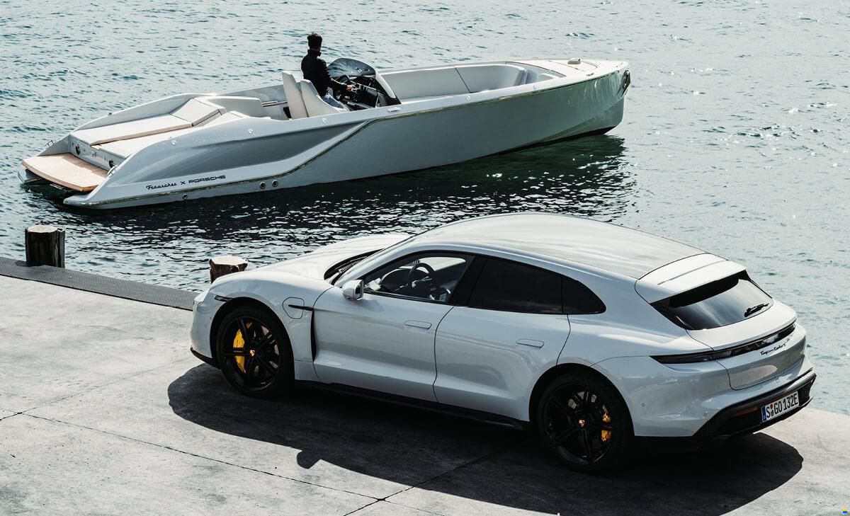 Frauscher x Porsche 850 Fantom AIR