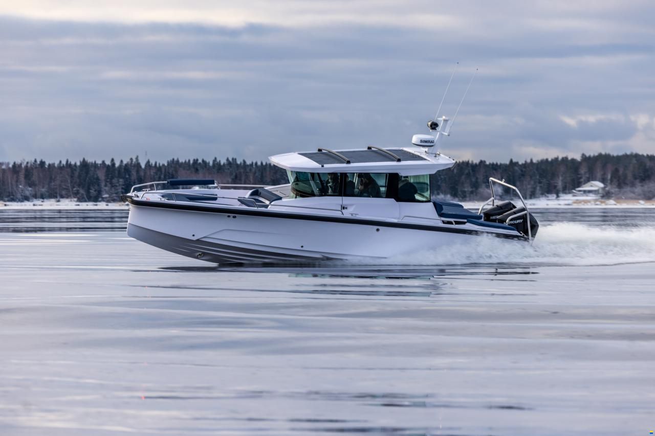 Axopar 29 XC Cross Cabin