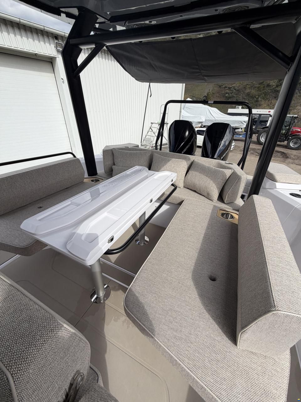 Axopar 29 ST Sun Top