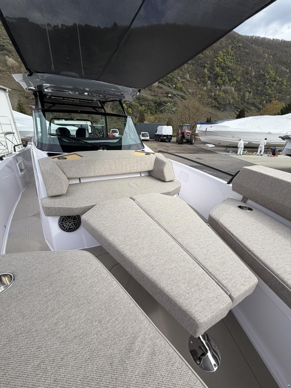 Axopar 29 ST Sun Top